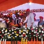 डिप्टी सीएम केशव प्रसाद मौर्य का दौरा, चार महापुरुषों की मूर्तियों का अनावरण