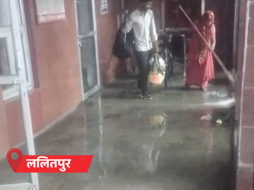 यूपी में मानसून एक्टिव, 15 शहरों में बारिश:ललितपुर में रेलवे स्टेशन-थाने में घुसा पानी; 55 जिलों में भारी बरसात का अलर्ट