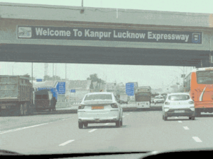 लखनऊ-कानपुर की दूरी कितनी घटी, समय कितना बचा:एक्सप्रेस-वे का सफर 45 मिनट में, लेकिन कानपुर पहुंचने में 1 घंटा 48 मिनट लगेंगे