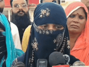 मुजफ्फरनगर में टीचर का अपहरण कर गैंगरेप, वीडियो भी बनाया:आरोपी बोले- मदरसा चलो, वहां से पैसे लेकर हैदराबाद जाएंगे, 4 पर FIR