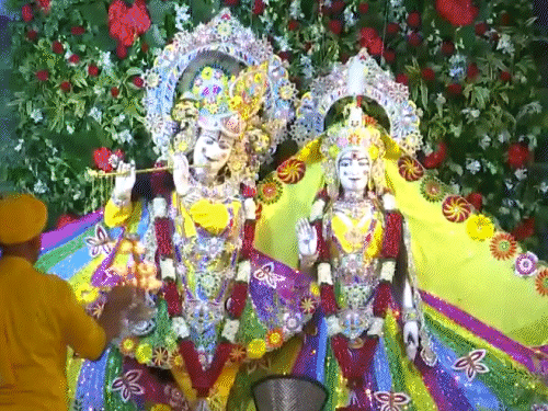 कृष्ण जन्माष्टमी 4 सितंबर को, जानें पूजा विधि:गृहस्थ और वैष्णव दोनों के लिए एक ही दिन व्रत, काशी के ज्योतिषाचार्य ने बताया शुभ मुहूर्त