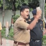 दरोगा चिल्लाकर बोला- इतनी फोर्स मंगाऊंगा, ठंडा कर दूंगा:ये गोरखपुर पुलिस है; प्रदर्शन कर रहे यूनिवर्सिटी छात्रों को हड़काया, VIDEO