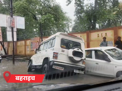 यूपी में हालात बिगड़े, पुलिस अनाउंस कर रही-बाहर न निकलें:40 घंटे से पूरे प्रदेश में आंधी-बारिश, 58 जिलों में स्कूल बंद; लखनऊ में रिकॉर्ड टूटा