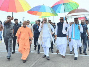 शाह बोले-मुलायम ने रामभक्तों पर गोलियां चलवाईं, हमने राममंदिर बनवाया:UP में भाजपा सरकार अंगद का पैर, डिगेगा नहीं, VIDEO